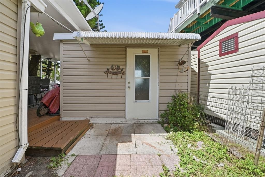 6439 TOWER DRIVE photo 20