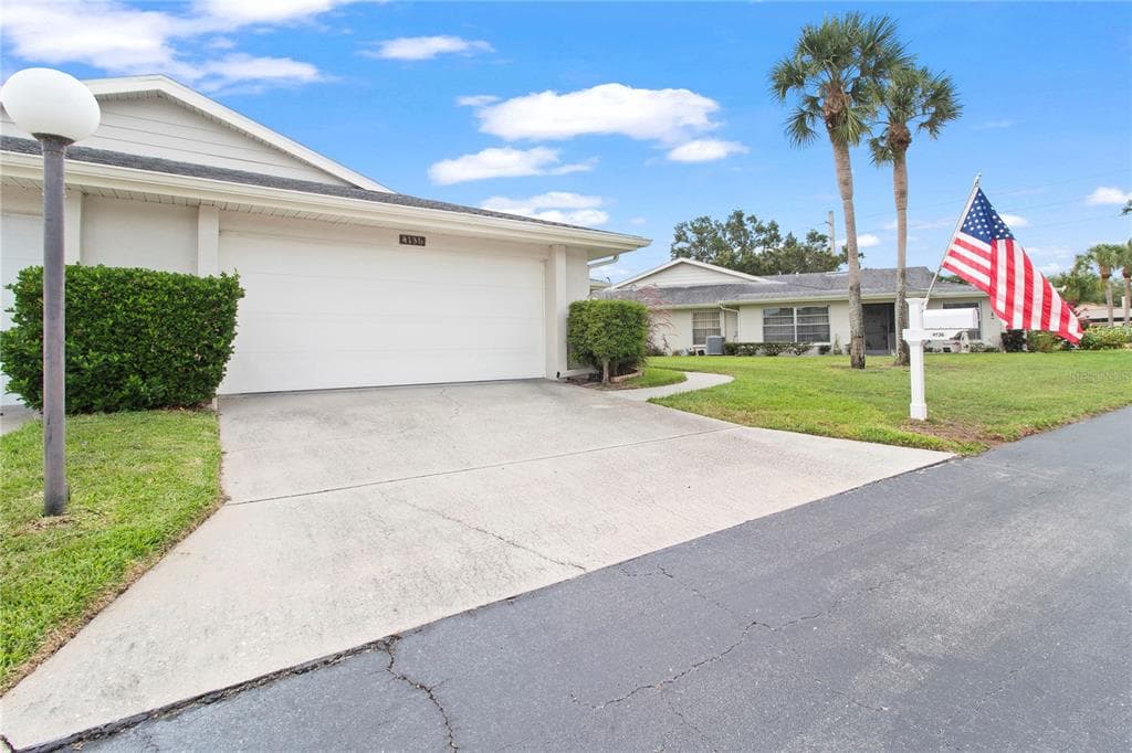 4136 BOWLING GREEN CIRCLE 23 photo 2
