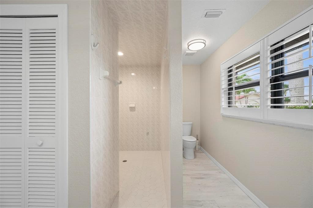 950 LASSINO COURT photo 23