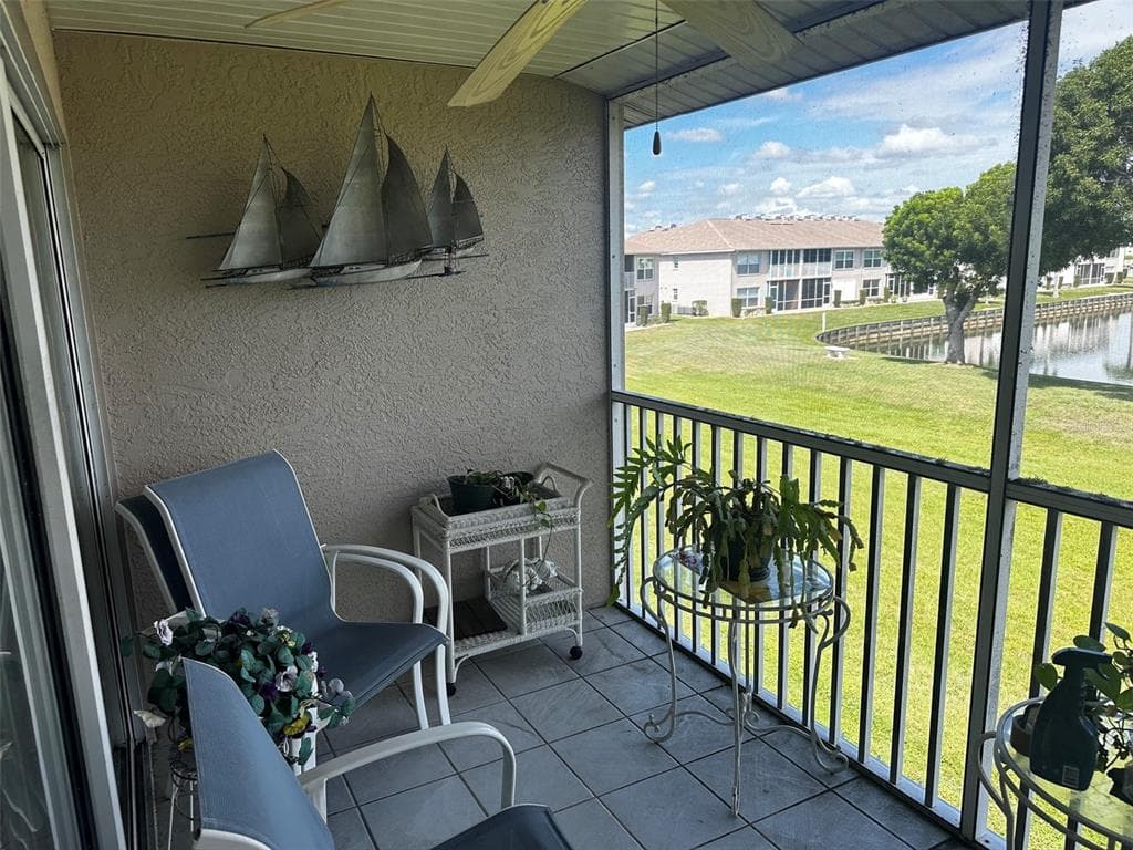 11644 SW EGRET CIRCLE 1308 photo 10