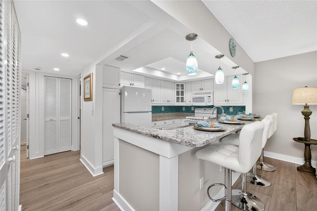 2810 N BEACH ROAD 108 photo 5