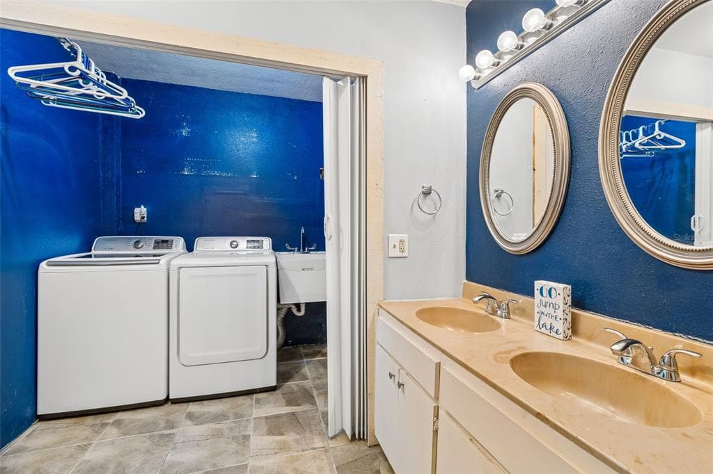 3141 N CANAL DRIVE photo 18