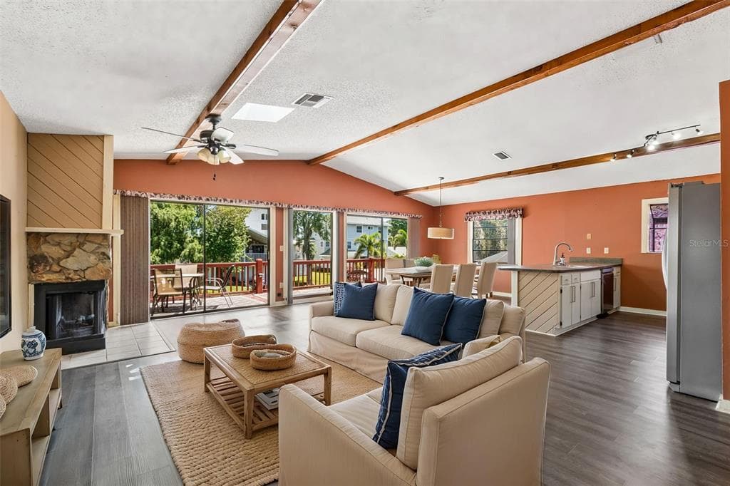 3141 N CANAL DRIVE photo 8