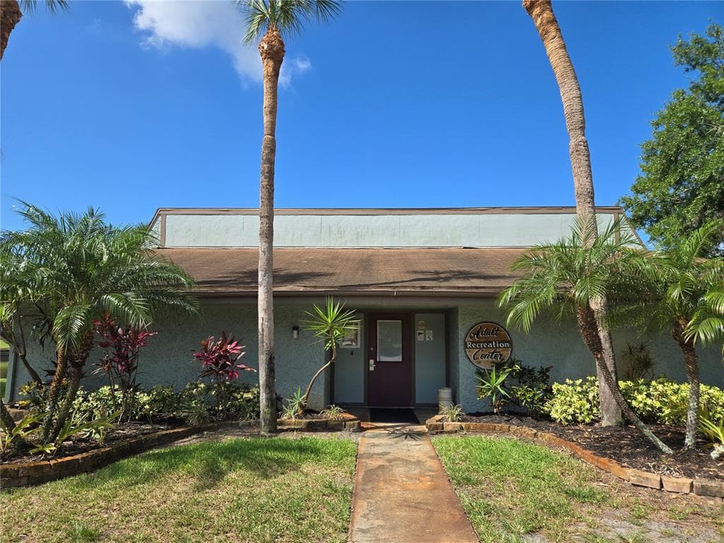6305 NEWTOWN CIRCLE 5B4 photo 22