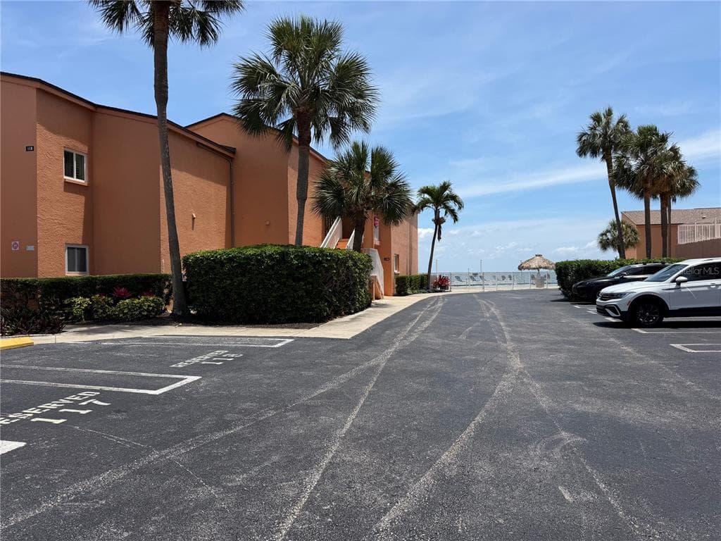 7400 SUNSHINE SKYWAY LANE S 105 photo 15