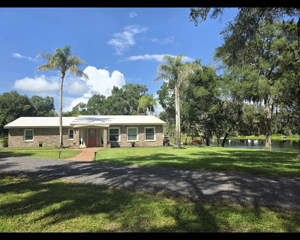 210 WESTLAKE DRIVE 2