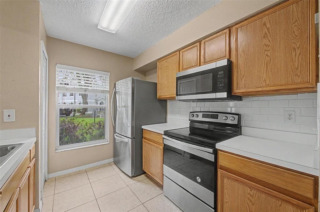 7434 E BANK DRIVE photo 3