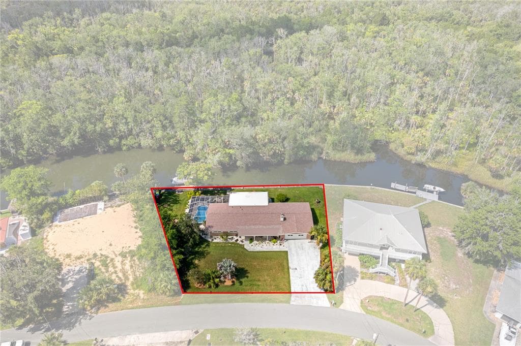2160 N WATERSEDGE DRIVE photo 4