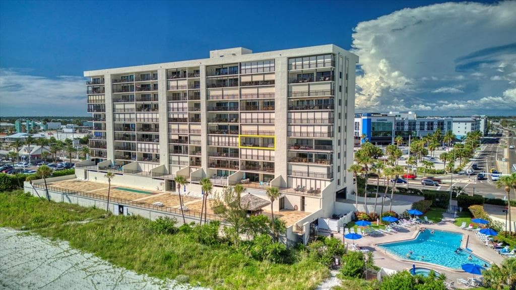 15000 GULF BOULEVARD 602 photo 2