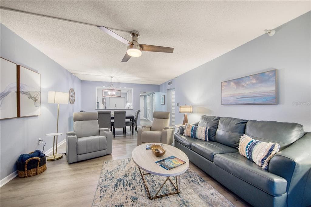 15000 GULF BOULEVARD 602 photo 12