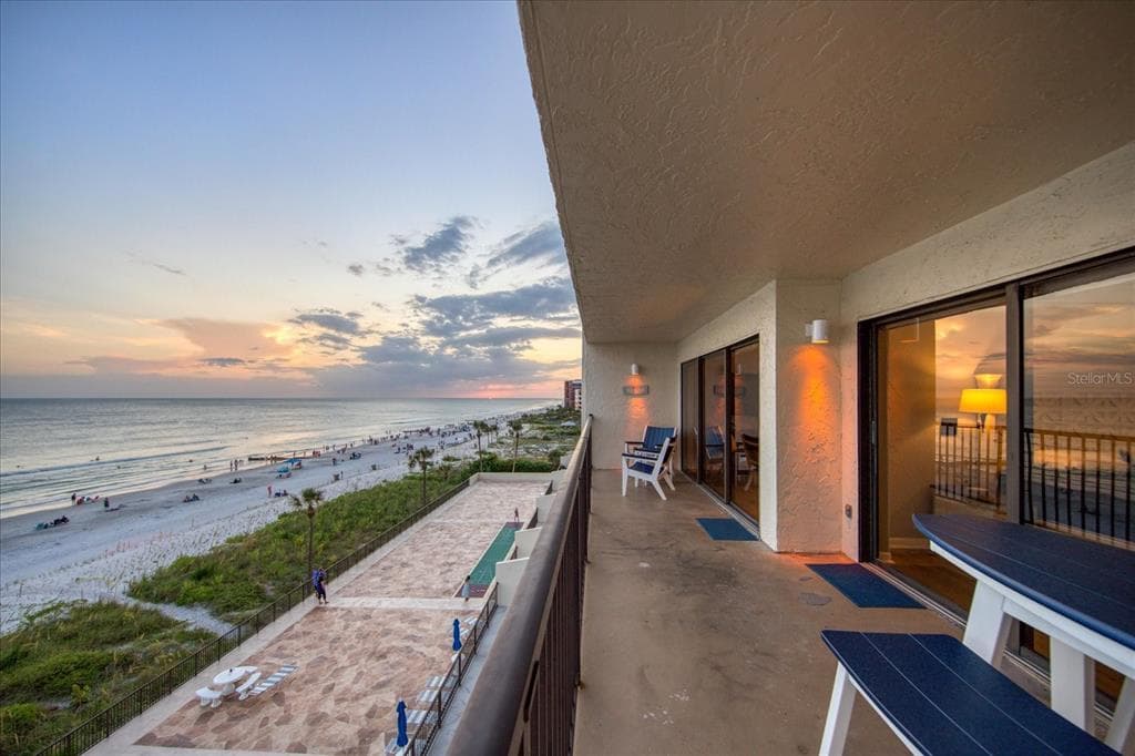 15000 GULF BOULEVARD 602 photo 24