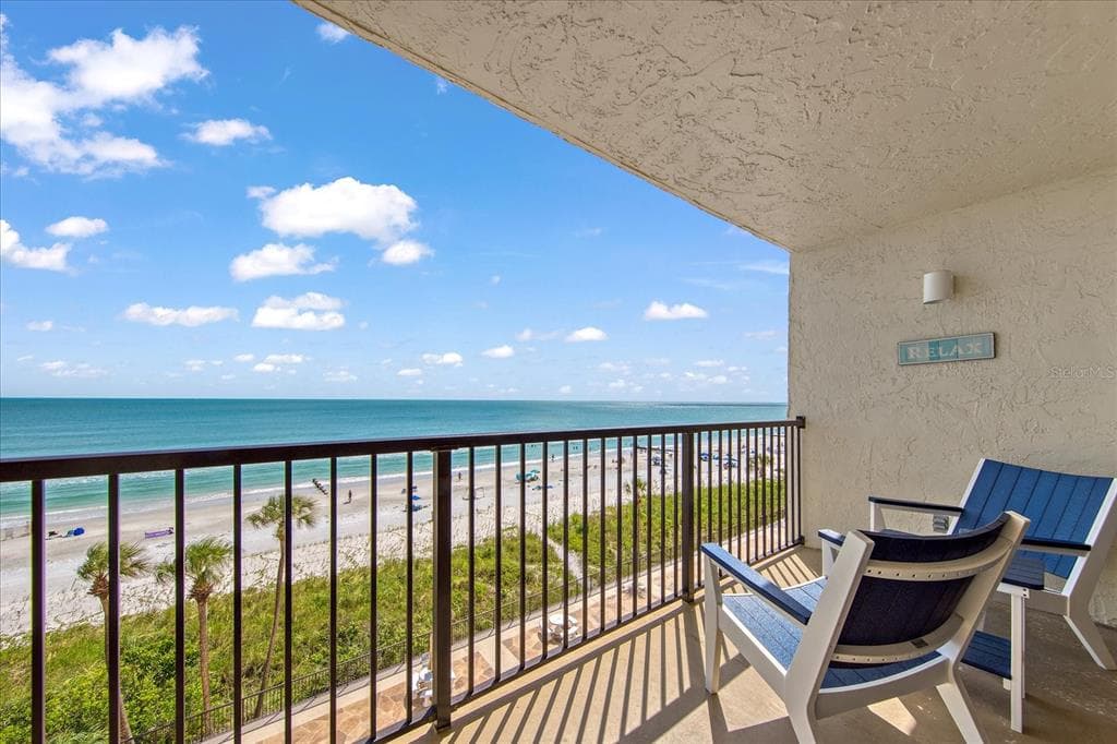 15000 GULF BOULEVARD 602 photo 4
