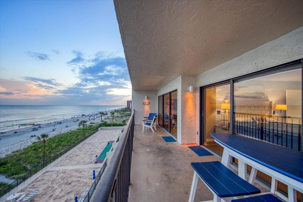 15000 GULF BOULEVARD 602 photo 21