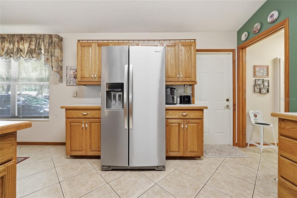 561 SE 28TH STREET photo 23