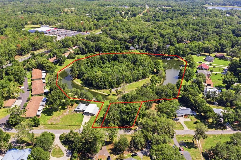 561 SE 28TH STREET photo 3