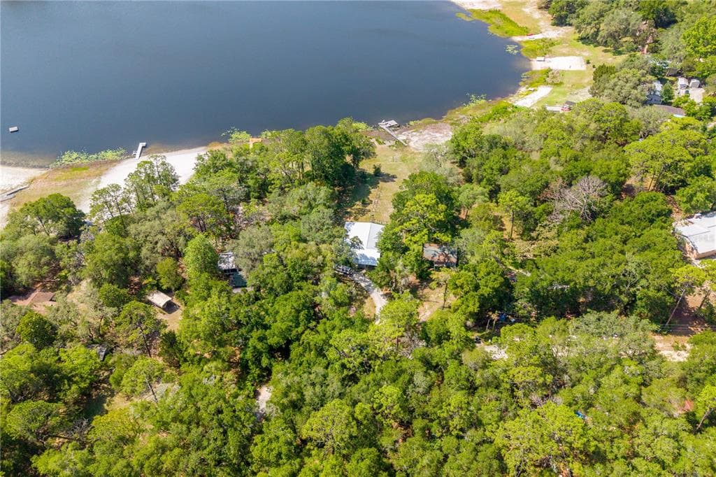 7765 TWIN LAKES ROAD photo 19