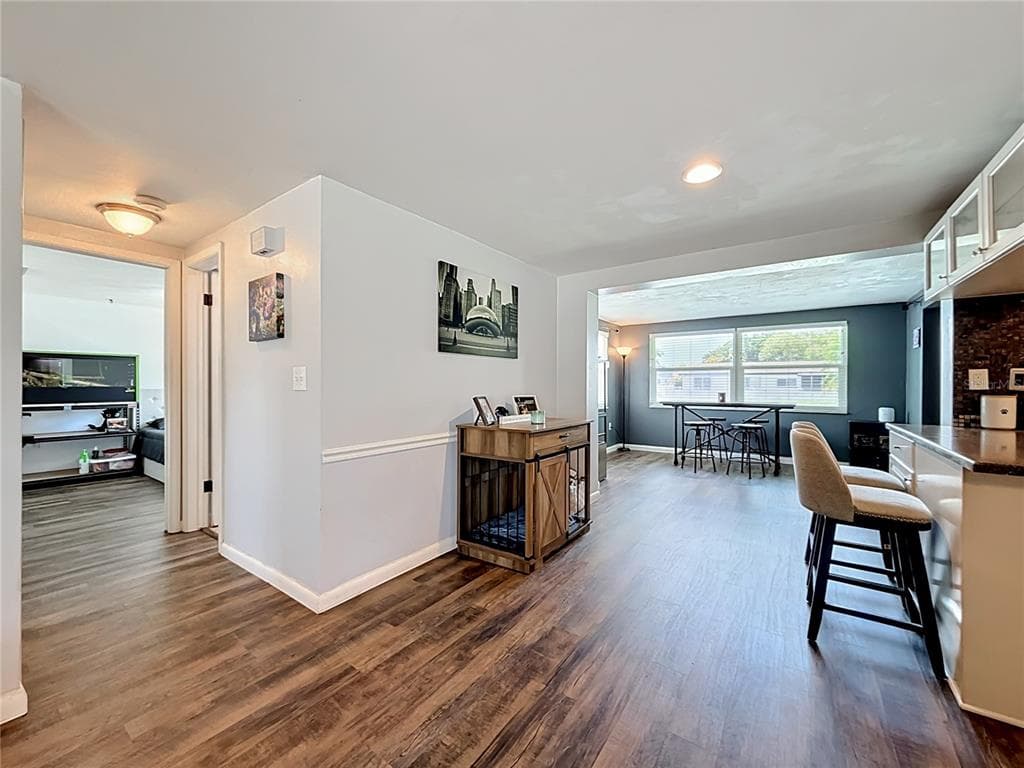 3802 GRAYTON DRIVE photo 9