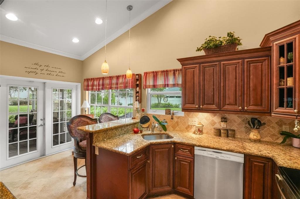 3050 OVERLOOK PLACE photo 8