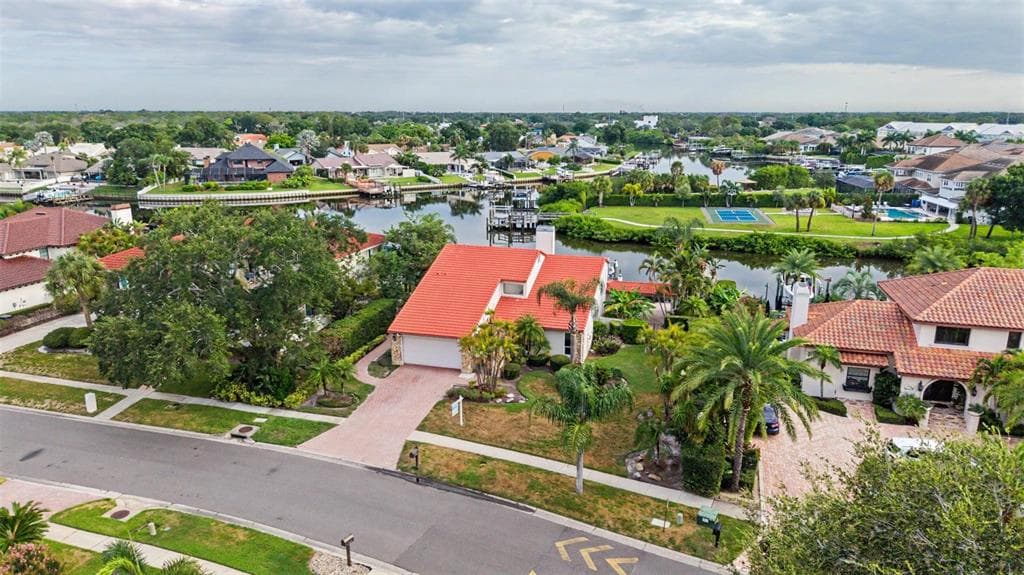 7011 PELICAN ISLAND DRIVE photo 2