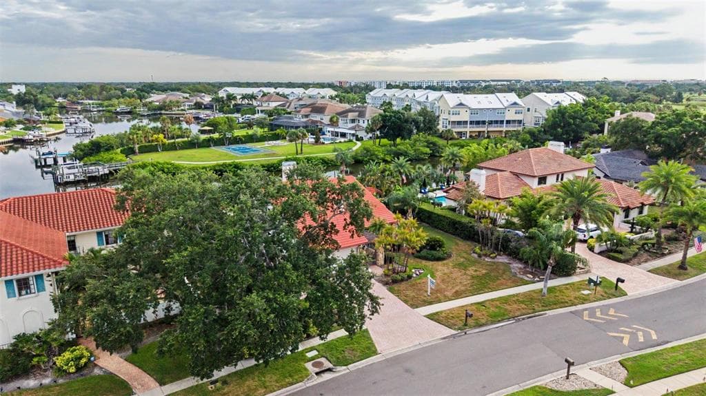 7011 PELICAN ISLAND DRIVE photo 4
