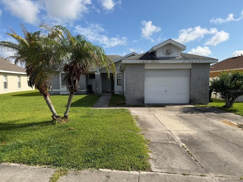 1015 OCALA WOODS LANE photo 2