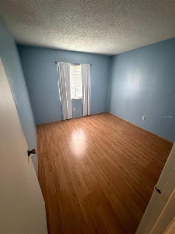 1015 OCALA WOODS LANE photo 17