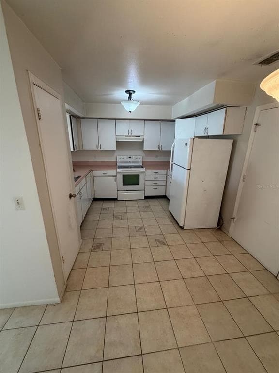 1015 OCALA WOODS LANE photo 8