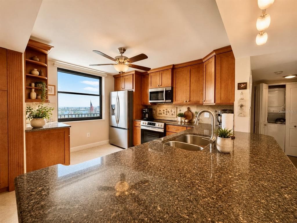 7300 SUN ISLAND DRIVE S #1103 4