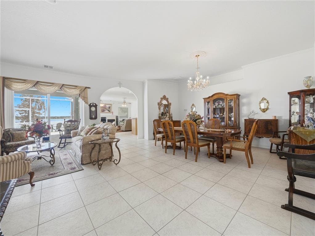 118 W JULIANA WAY 2