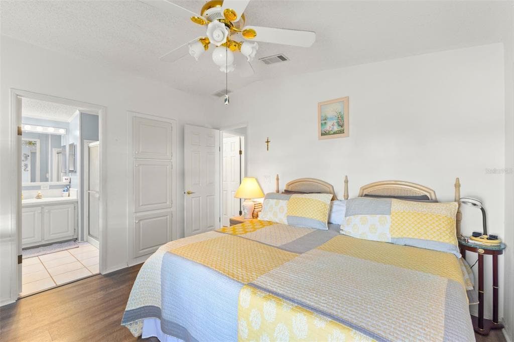 556 MOUNT OAK AVENUE NE 738 photo 21
