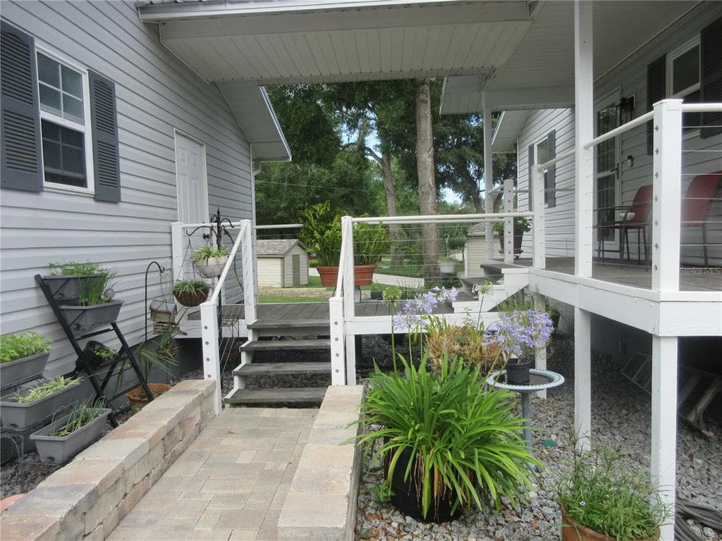 16849 SE 59TH PLACE photo 9