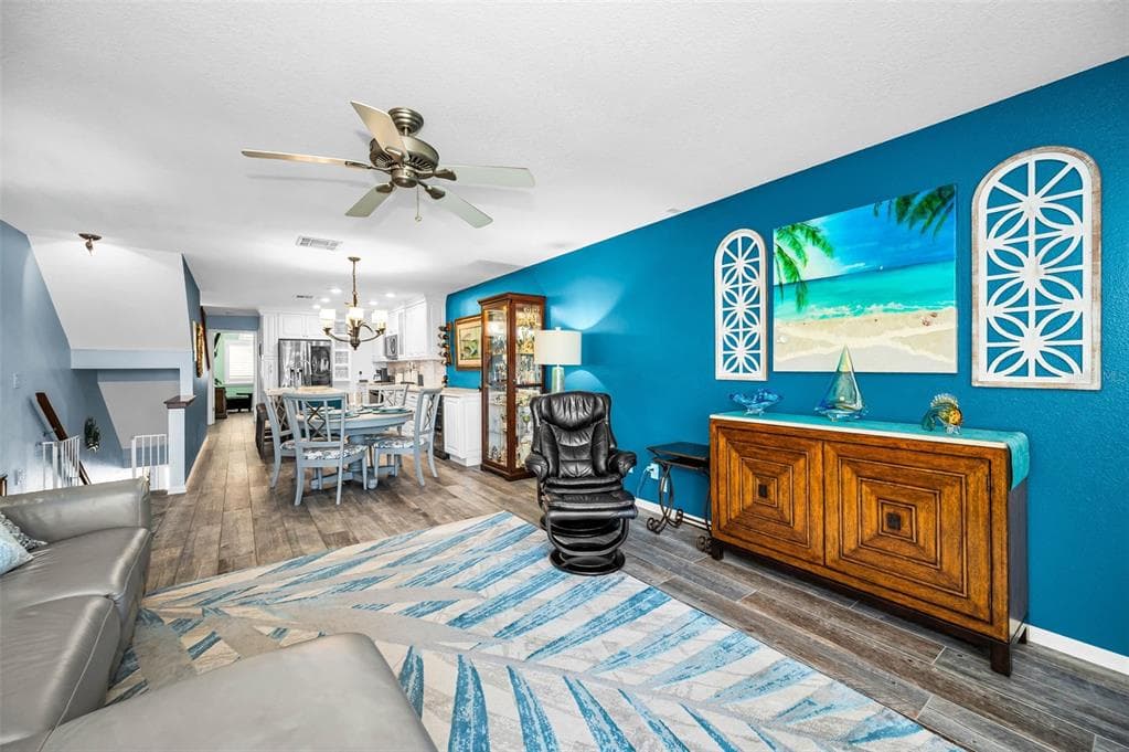 140 MARCDALE BOULEVARD photo 19