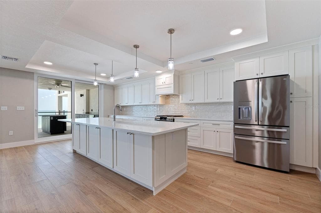 14048 GULF BOULEVARD 302 photo 10
