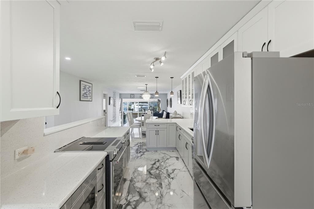 573 BOCA CIEGA POINT BOULEVARD N photo 15