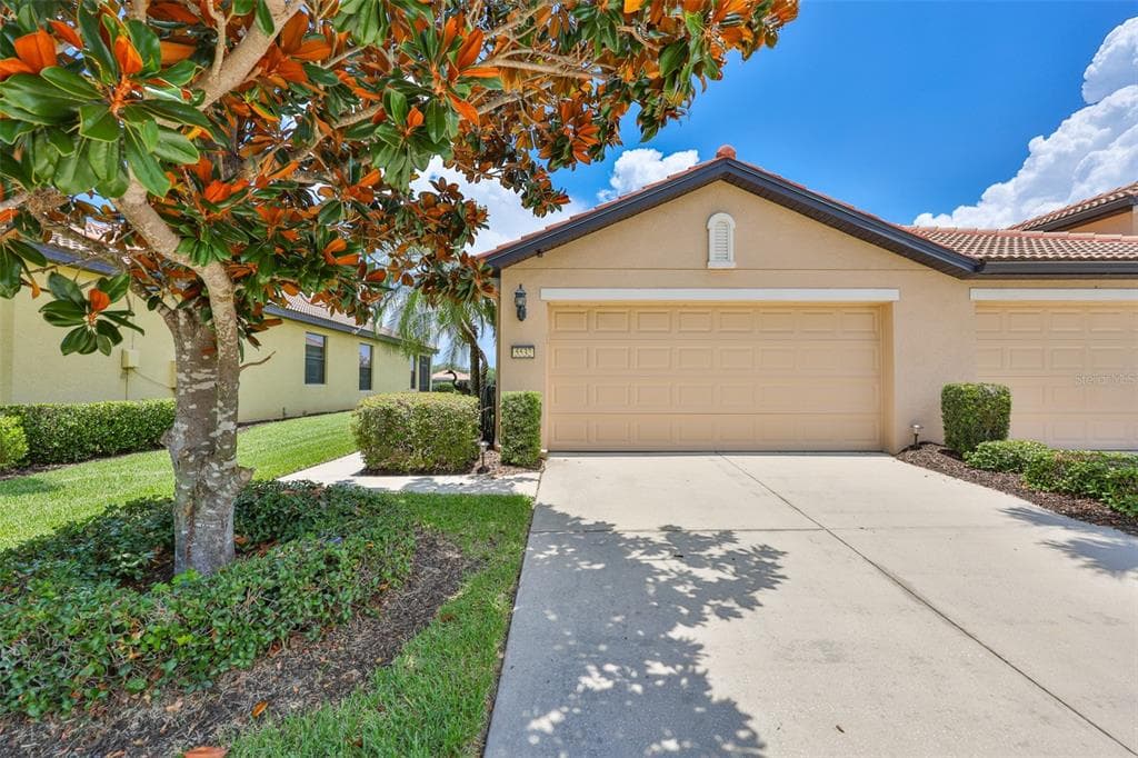 5532 SUNSET FALLS DRIVE photo 2