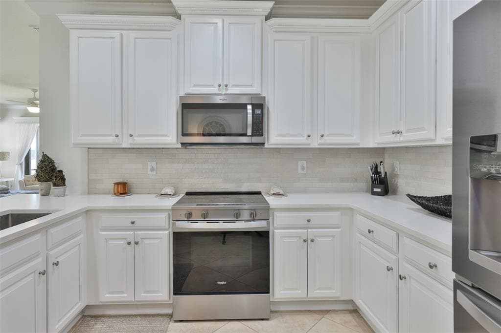5532 SUNSET FALLS DRIVE photo 12