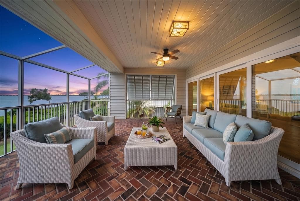 44 TIDY ISLAND BOULEVARD photo 17