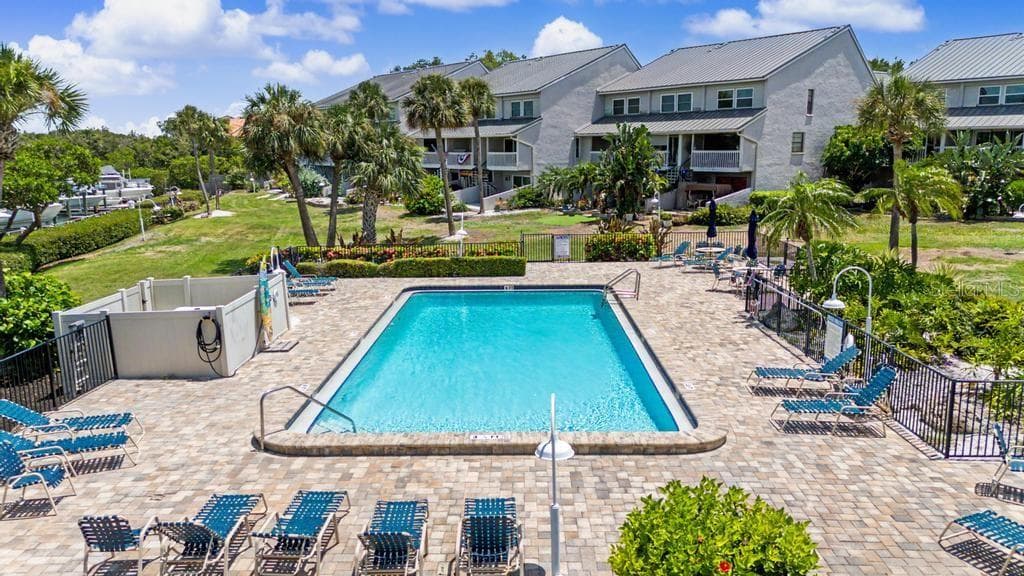 1375 PINELLAS BAYWAY 30 photo 13