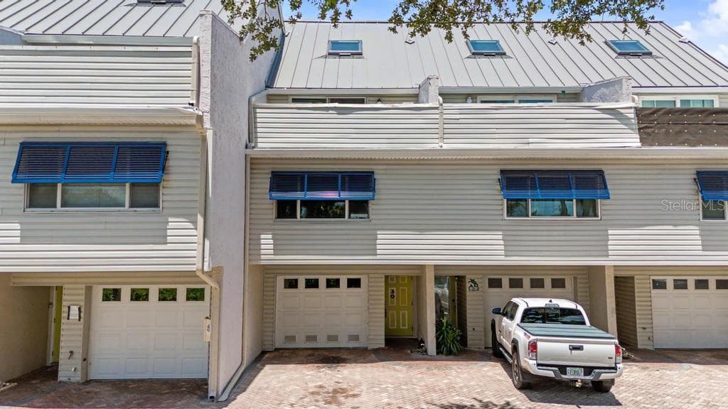 1375 PINELLAS BAYWAY 30 photo 1