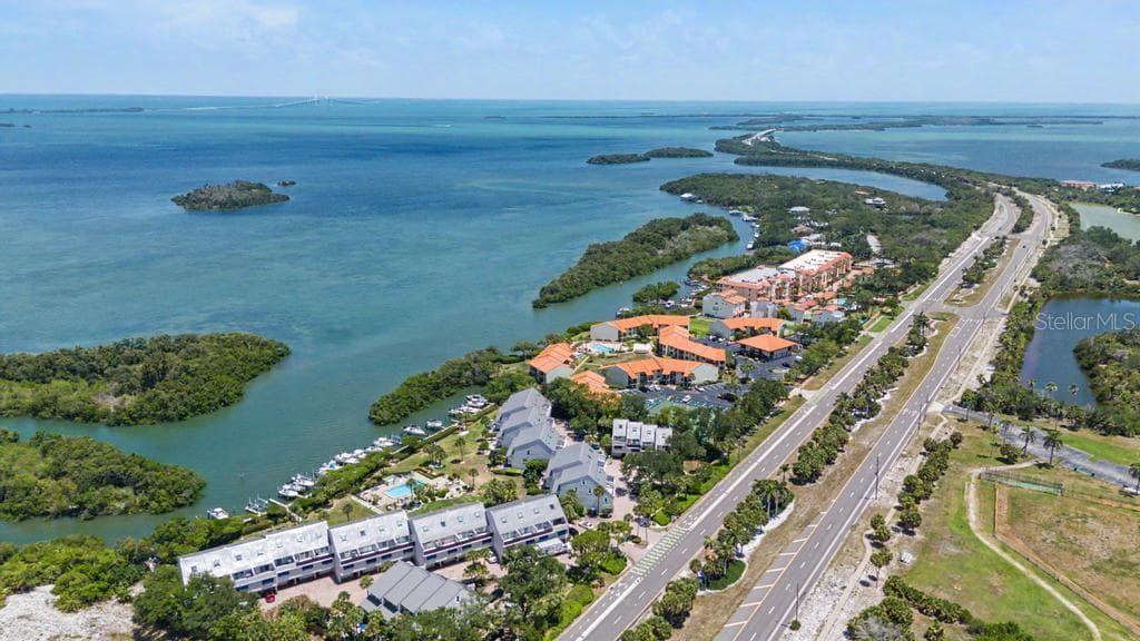 1375 PINELLAS BAYWAY 30 photo 10