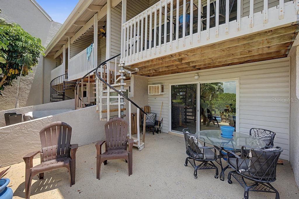 1375 PINELLAS BAYWAY 30 photo 8