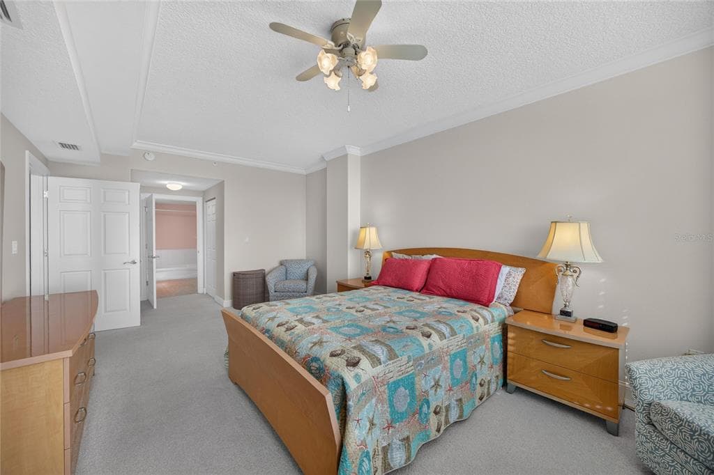 60 SURFVIEW DRIVE 206 photo 13