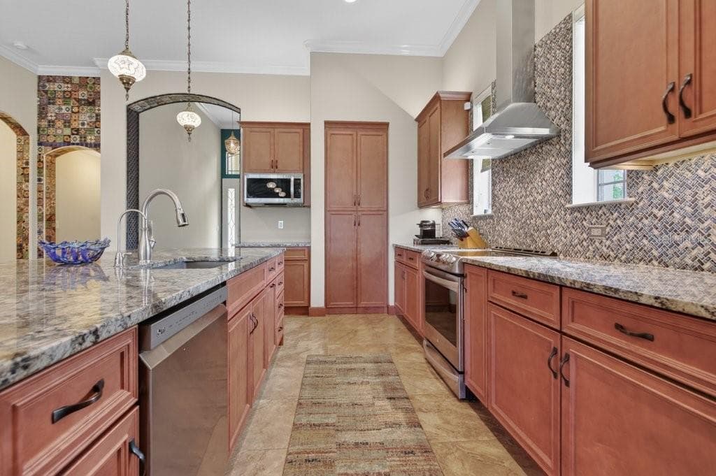 169 ASPEN WAY photo 13