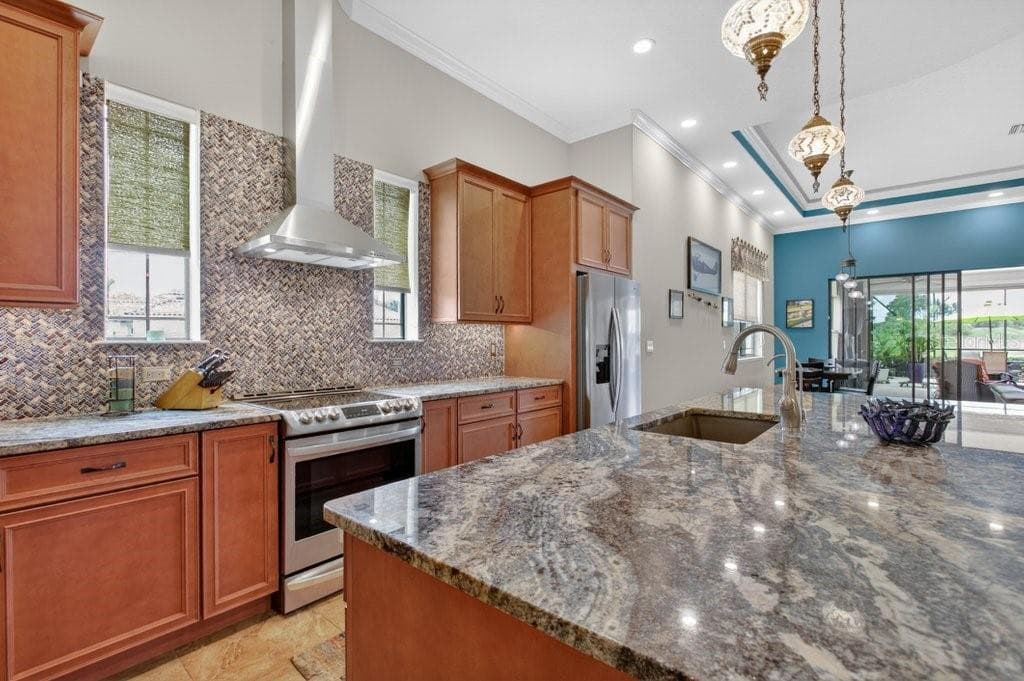 169 ASPEN WAY photo 16