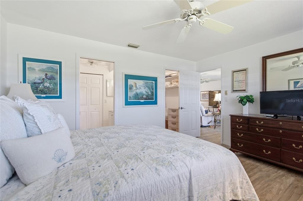 402 KETCH WAY 402 photo 16