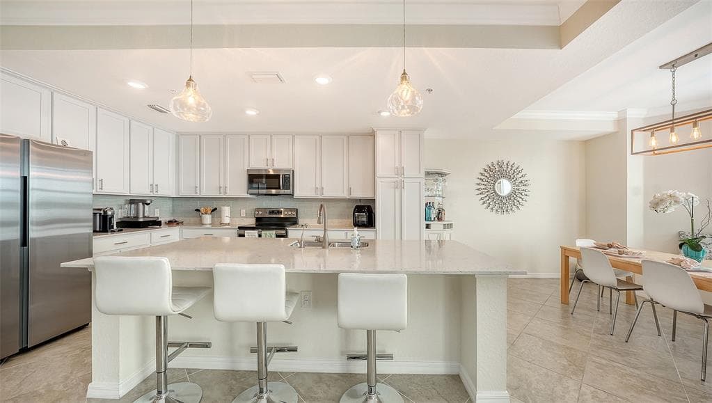 1020 TIDEWATER SHORES LOOP 207 photo 10