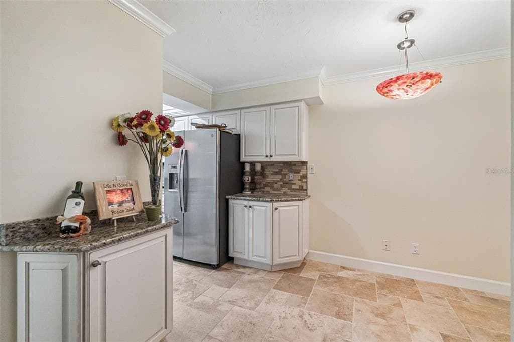 4621 S ATLANTIC AVENUE 7702 photo 9
