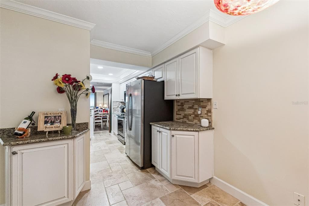 4621 S ATLANTIC AVENUE 7702 photo 10