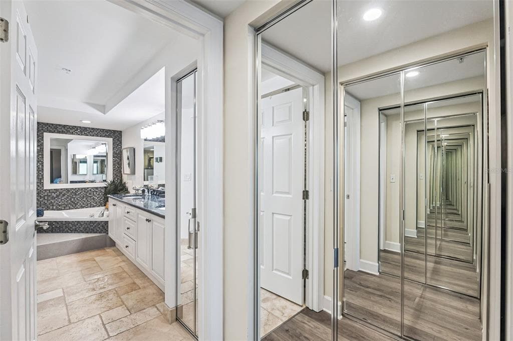 4621 S ATLANTIC AVENUE 7702 photo 25