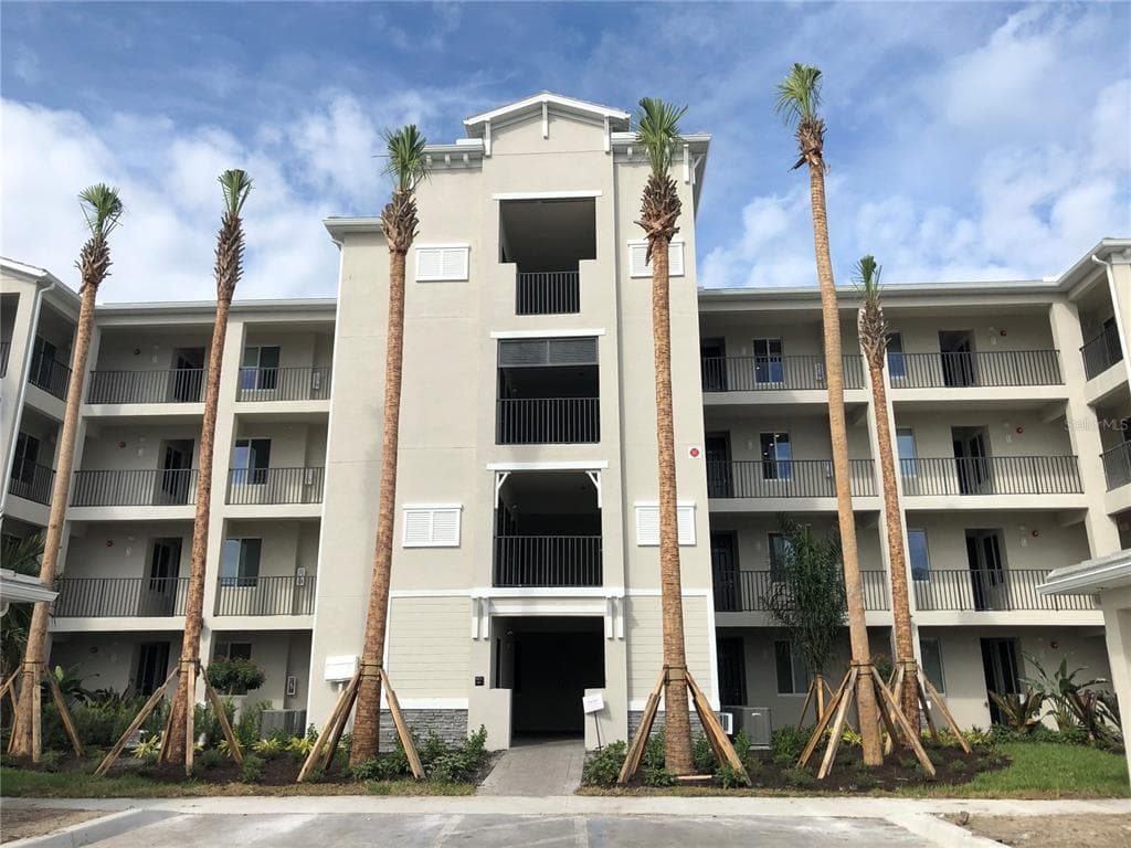 1010 TIDEWATER SHORES LOOP 206 photo 1
